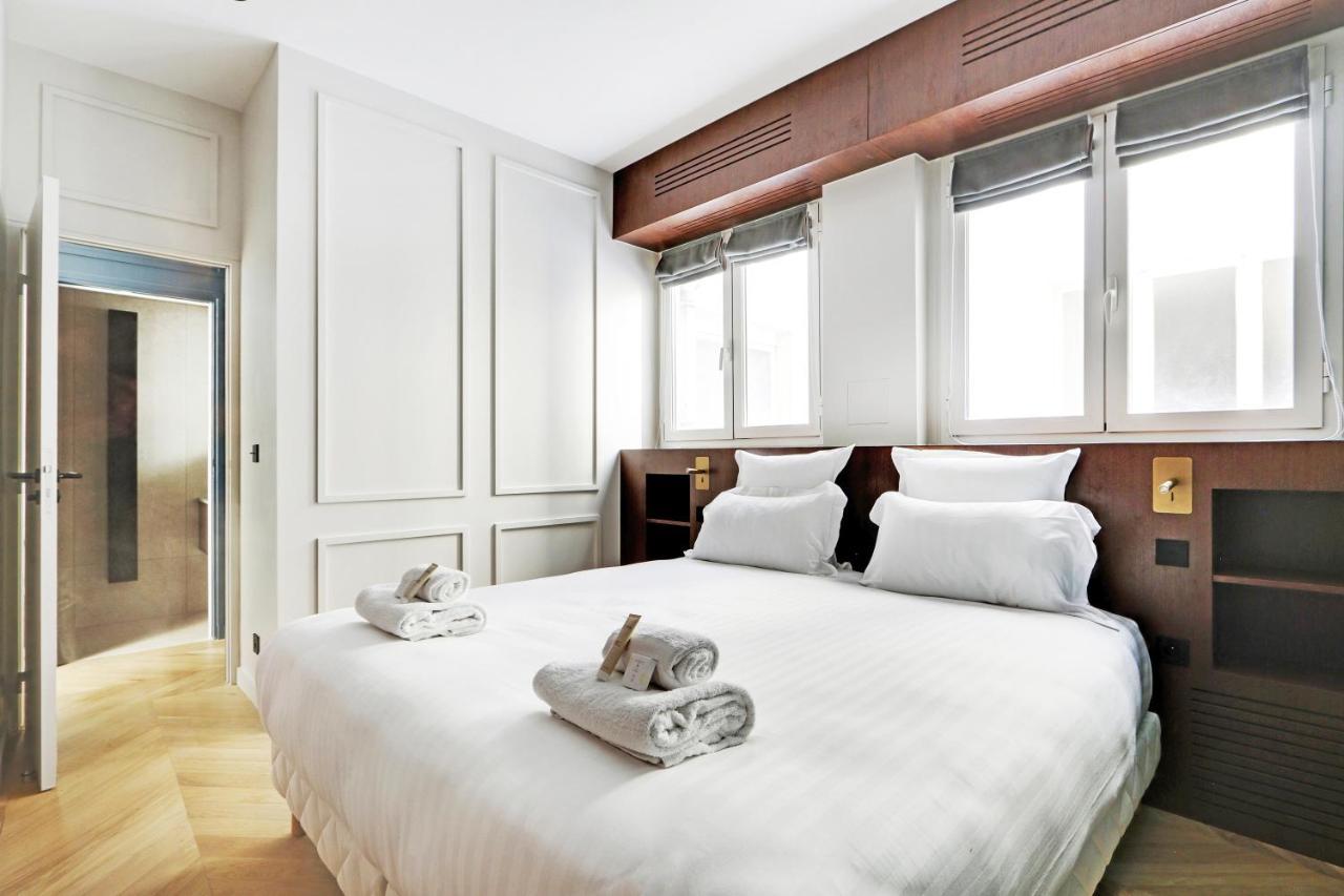 Pick A Flat'S Apartment In Triangle D'Or - Pierre 1Er De Serbie 파리 외부 사진